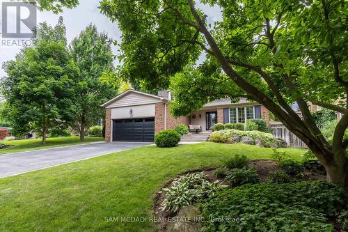 1887 Sherwood Forrest Circle, Mississauga, ON - Outdoor