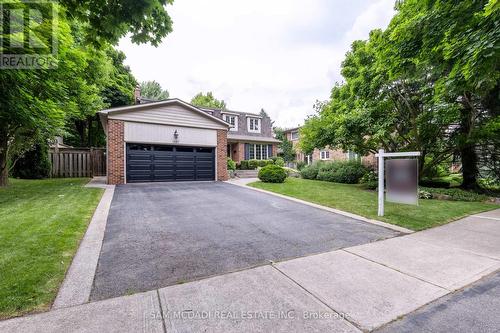 1887 Sherwood Forrest Circle, Mississauga, ON - Outdoor