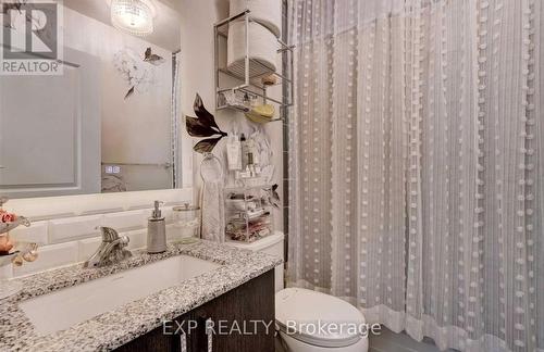 419 - 2522 Keele Street, Toronto W04, ON - Indoor Photo Showing Bathroom
