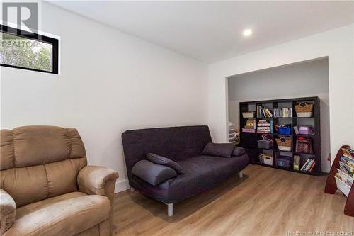 297 Pointe-A-Nicet Road, Grand-Barachois, NB - Indoor Photo Showing Living Room