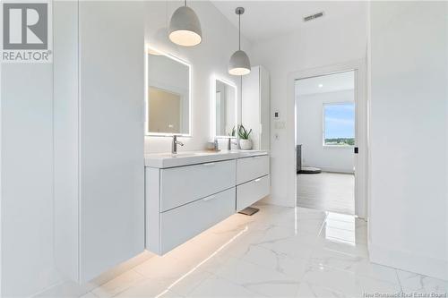 297 Pointe-A-Nicet Road, Grand-Barachois, NB - Indoor Photo Showing Bathroom