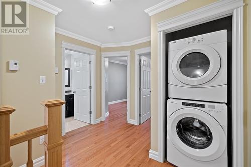 9 Brine Street, St. John'S, NL - Indoor Photo Showing Laundry Room