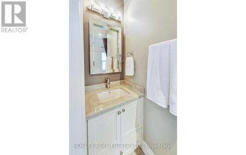 4 - 103 Pembroke Street, Toronto C08, ON - Indoor Photo Showing Bathroom