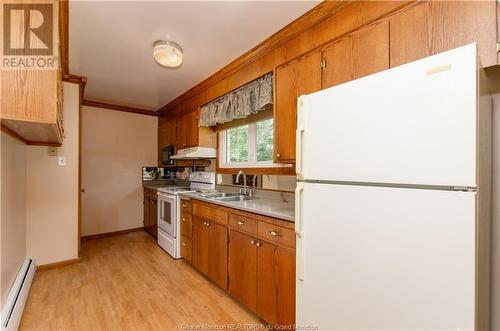 231 Ayer Ave, Moncton, NB - Indoor Photo Showing Kitchen With Double Sink