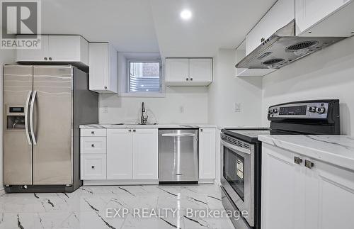 13 Knowles Street, Ajax (Central East), ON - Indoor Photo Showing Kitchen