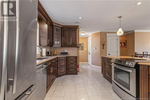 211 Shediac Road, Moncton, NB - Indoor Photo Showing Kitchen