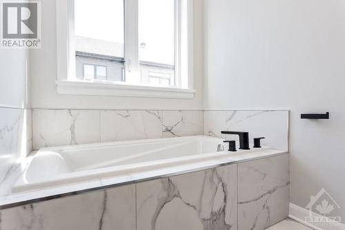 1485 Flanders Road, Brockville, ON - Indoor Photo Showing Bathroom