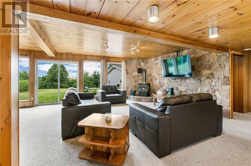 8 Fairway Boulevard, Riverview, NB - Indoor With Fireplace