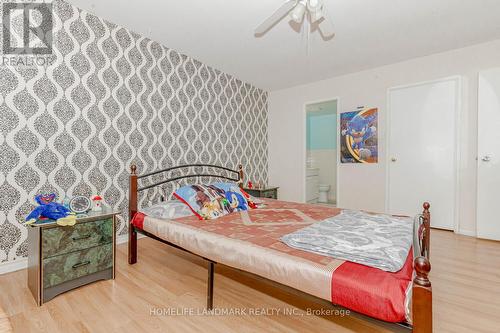 402 - 3555 Derry Road E, Mississauga, ON - Indoor Photo Showing Bedroom