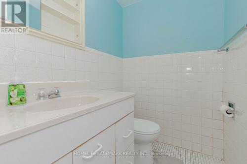 402 - 3555 Derry Road E, Mississauga, ON - Indoor Photo Showing Bathroom