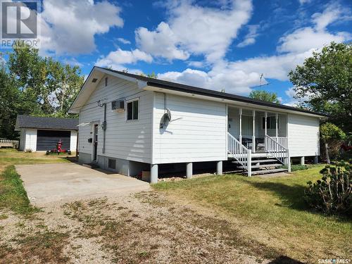 613 Sakuhikan Drive, Mistusinne, SK - Outdoor