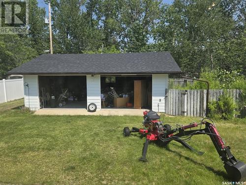 613 Sakuhikan Drive, Mistusinne, SK - Outdoor