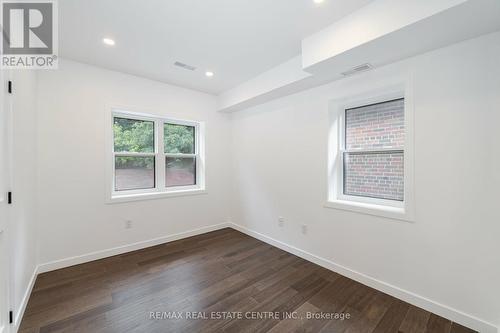 298 South Kingsway S, Toronto, ON - Indoor Photo Showing Other Room