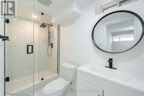 298 South Kingsway S, Toronto, ON - Indoor Photo Showing Bathroom