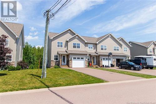 343 Dolbeau Street, Dieppe, NB - Outdoor With Facade