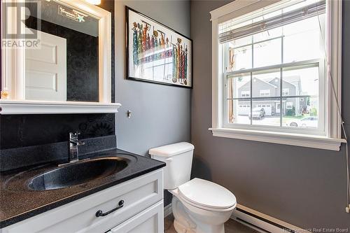 343 Dolbeau Street, Dieppe, NB - Indoor Photo Showing Bathroom