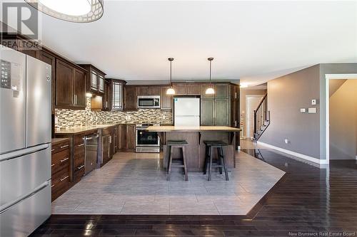 343 Dolbeau Street, Dieppe, NB - Indoor Photo Showing Kitchen With Upgraded Kitchen