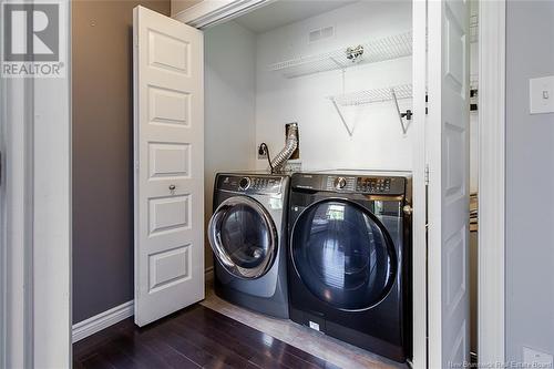 343 Dolbeau Street, Dieppe, NB - Indoor Photo Showing Laundry Room