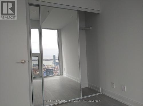 5610 - 181 Dundas Street E, Toronto, ON - Indoor Photo Showing Other Room