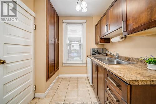 151 Curry Avenue, Windsor, ON - Indoor Photo Showing Kitchen With Double Sink