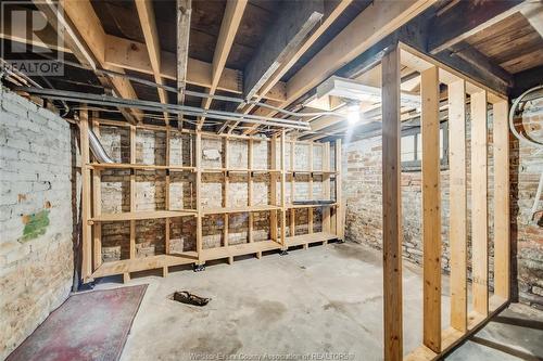 151 Curry Avenue, Windsor, ON - Indoor Photo Showing Basement