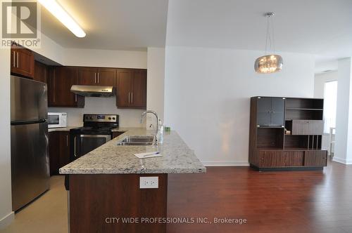 Ph12 - 1038 Mcnicoll Avenue, Toronto, ON - Indoor Photo Showing Kitchen With Double Sink With Upgraded Kitchen