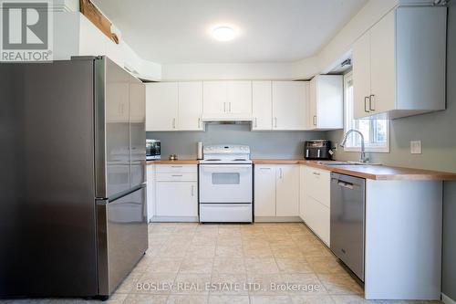 186 Commercial Street, Welland, ON - Indoor Photo Showing Kitchen