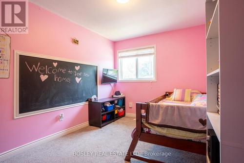 186 Commercial Street, Welland, ON - Indoor Photo Showing Bedroom