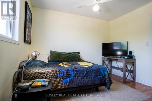 186 Commercial Street, Welland, ON - Indoor Photo Showing Bedroom