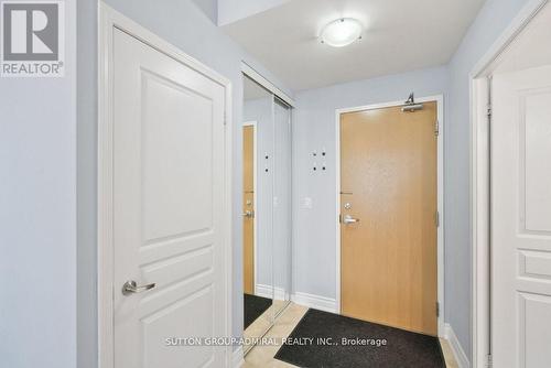 2102 - 509 Beecroft Road, Toronto C07, ON - Indoor Photo Showing Other Room
