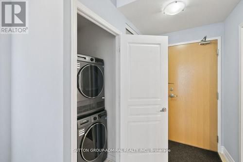 2102 - 509 Beecroft Road, Toronto C07, ON - Indoor Photo Showing Laundry Room