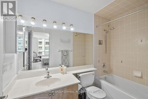 2102 - 509 Beecroft Road, Toronto C07, ON - Indoor Photo Showing Bathroom