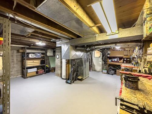 1590 Lorne Street E, Kamloops, BC - Indoor Photo Showing Basement