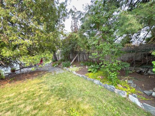 1590 Lorne Street E, Kamloops, BC - Outdoor