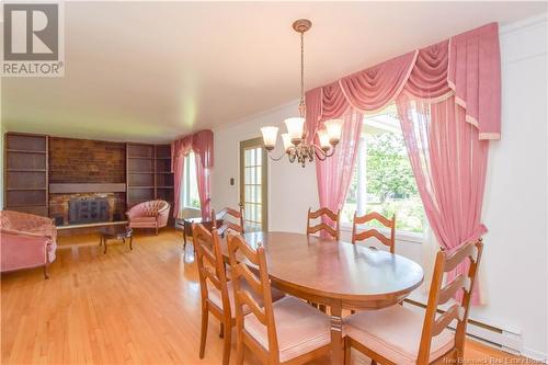 8150 Saint-Paul Street, Bas-Caraquet, NB - Indoor Photo Showing Dining Room