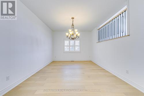 2326 Baronwood Drive, Oakville, ON - Indoor Photo Showing Other Room