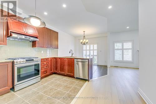 2326 Baronwood Drive, Oakville, ON - Indoor Photo Showing Kitchen With Stainless Steel Kitchen