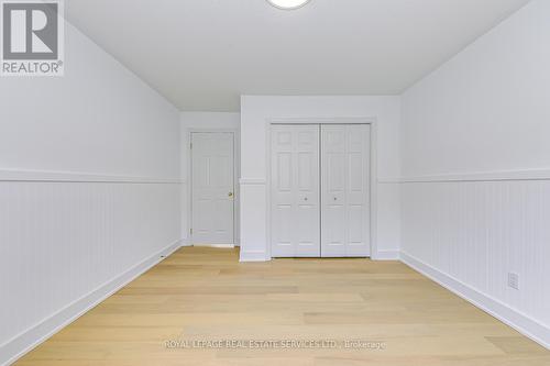 2326 Baronwood Drive, Oakville, ON - Indoor Photo Showing Other Room