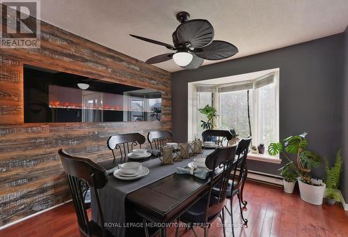 12 - 6780 Formentera Avenue, Mississauga, ON - Indoor Photo Showing Dining Room