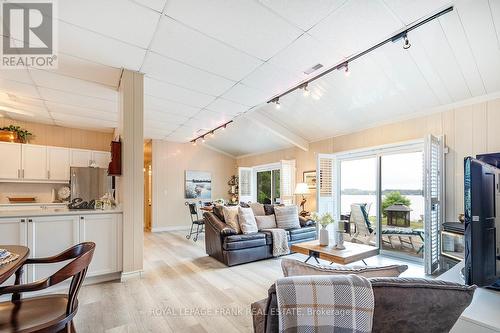 46 Lakeview Boulevard, Kawartha Lakes (Little Britain), ON - Indoor Photo Showing Other Room