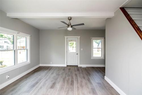 621 Pine Street, Haldimand County, ON - Indoor Photo Showing Other Room