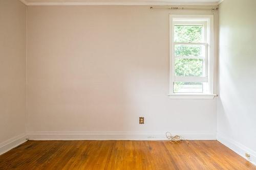 11 Cameron Drive, Ancaster, ON - Indoor Photo Showing Other Room