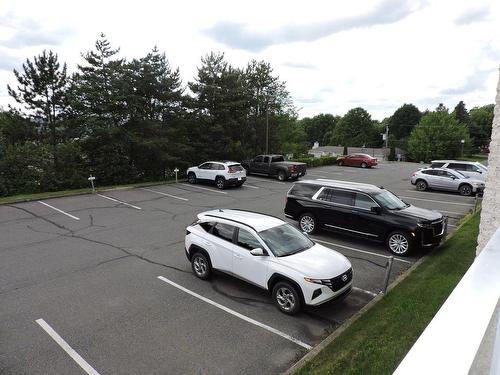 Parking - 105-11500 10E Avenue, Saint-Georges, QC - Outdoor