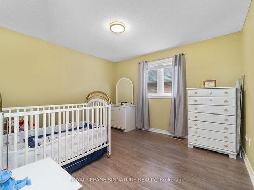 123 Corner Ridge Rd, Aurora, ON - Indoor Photo Showing Bedroom