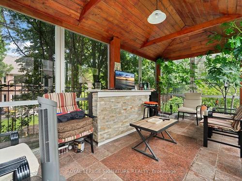 123 Corner Ridge Rd, Aurora, ON - Outdoor With Deck Patio Veranda With Exterior