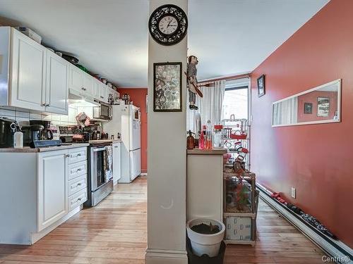 Kitchen - 1879  - 1889 Rue Atateken, Montréal (Ville-Marie), QC - Indoor Photo Showing Kitchen