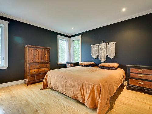 Master bedroom - 720 Rue Garda, L'Épiphanie, QC - Indoor Photo Showing Bedroom