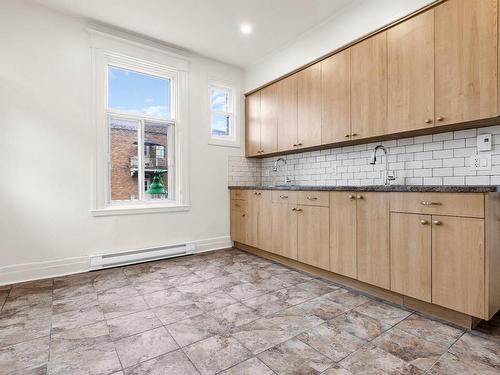 Kitchen - 1155 Av. Van Horne, Montréal (Outremont), QC - Indoor Photo Showing Other Room