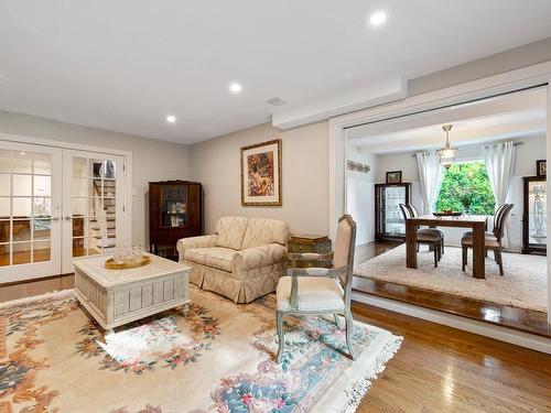 Salon - 8 Rue Magnolia, Baie-D'Urfé, QC - Indoor Photo Showing Living Room