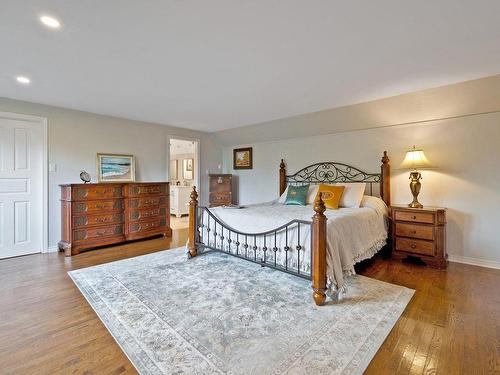 Chambre Ã  coucher principale - 8 Rue Magnolia, Baie-D'Urfé, QC - Indoor Photo Showing Bedroom